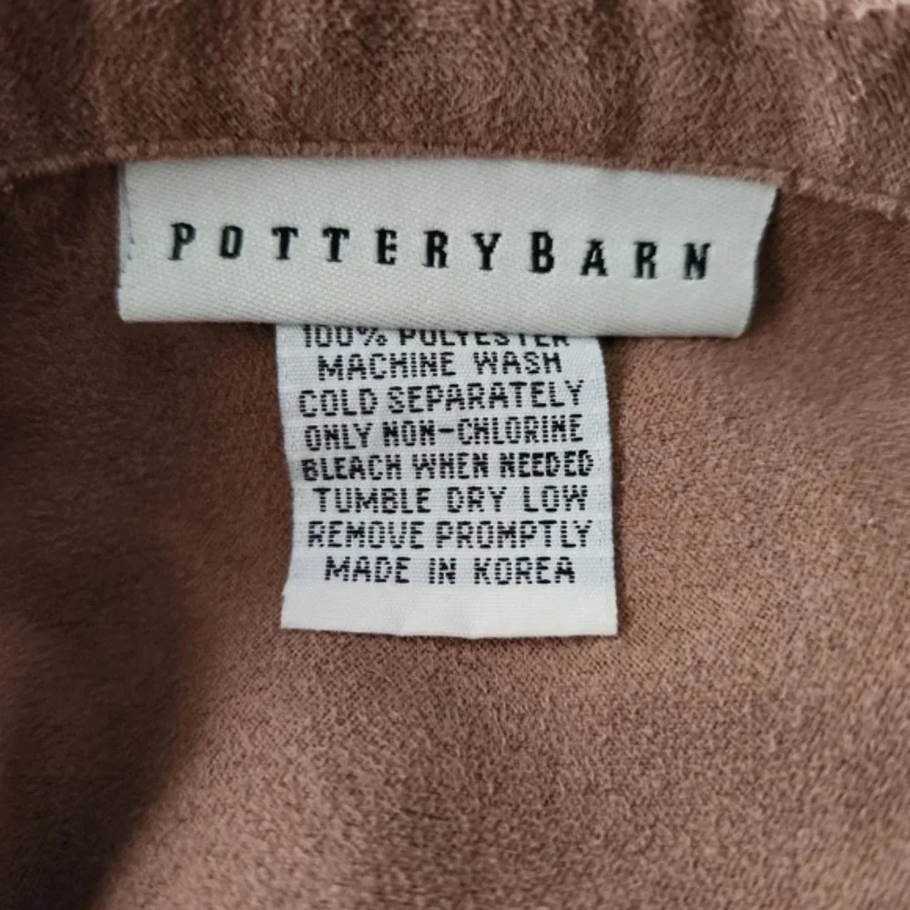 Pottery Barn it measures